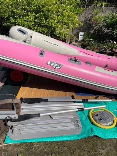 Achilles 4人乗りボート