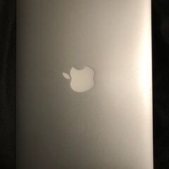 「MacBook Air 11インチ Early 2015　MJVM2J/A」超軽量＆薄型モバイルノートPC / Core i5搭載 / メモリー4GB / SSD-128GB / Webカメラ / Bluetooth / 無線LAN / MacOS(Sequoia15.6.1版－Patcher利用) ＋Office2019＋iMovie（10.4.3版）とWindows11(最新25H2版)＆OfficeProPlusの選択起動可能の画像