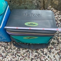 釣道具　クーラーボックス②の画像