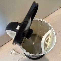 電気ケトルの画像