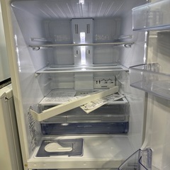 3ドア冷蔵庫の画像