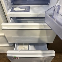 3ドア冷蔵庫の画像