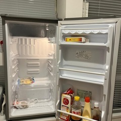 2018年製 AQUAノンフロン直零式冷蔵庫75Lの画像