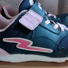 21cm子供靴　150円の画像