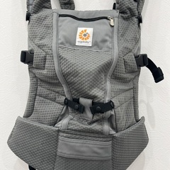 ergobaby OMNI breeze 抱っこひもの画像