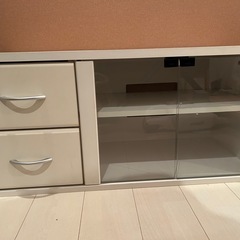 テレビ台の画像