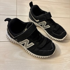 ニューバランス　シューズ　の画像