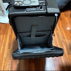 キャリーバッグの画像