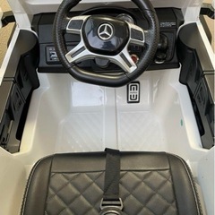 メルセデスベンツ　電動
ミニカーの画像