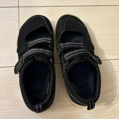 アシックスの子供用メッシュシューズの画像