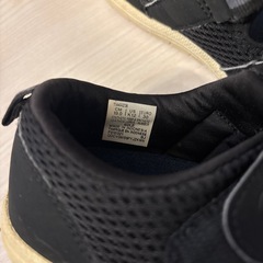 アシックスの子供用メッシュシューズの画像