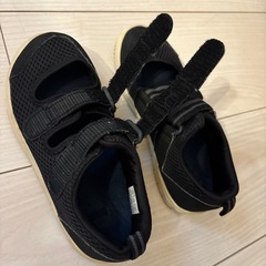 アシックスの子供用メッシュシューズの画像