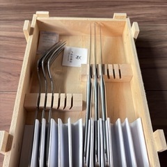WMF カトラリー ステーキセット(ナイフ、フォーク)木製ボックス入り 未使用の画像