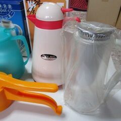 ポット、水筒、搾り器等！の画像