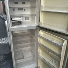 三菱2ドア冷蔵庫　MR-23T-H　２２５L　の画像