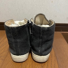 スニーカー　ハイカット　
レディース　24.5 L 靴　美品　ファッションの画像
