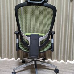 メッシュデスクチェア☆キャスター付き☆学習・リモートワーク・ゲームに♪の画像