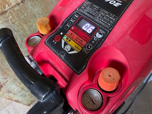 ★MAXエアコンプレッサ　AK-HH1270E