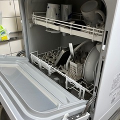 【29日午前中に受け取り可能な方】食洗機の画像