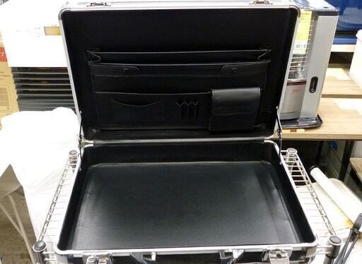 ☆アタッシュケース アルミケース 横460mm 縦340mm 厚さ110mm ハードケース ブラック バッグ メーカー表記無し 札幌市 豊平区 平岸店