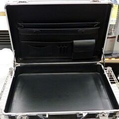 ☆アタッシュケース アルミケース 横460mm 縦340mm 厚さ110mm ハードケース ブラック バッグ メーカー表記無し 札幌市 豊平区 平岸店の画像
