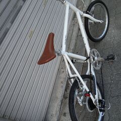 WEEKEND BIKES[ウィークエンドバイクス]20吋 ミニベロ(小径車) アルミ/7speed/ホワイトの画像