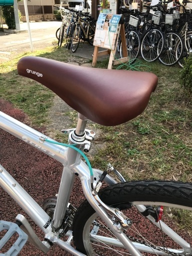 通勤通学やちょっとしたサイクリングにもおすすめ リユース クロスバイク GIANT CRS MTB/BMXスタイルカスタム ジャイアン