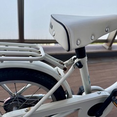 ブリヂストン 子供用自転車 16インチ ホワイトの画像