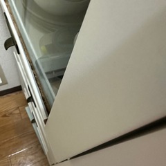食器棚の画像