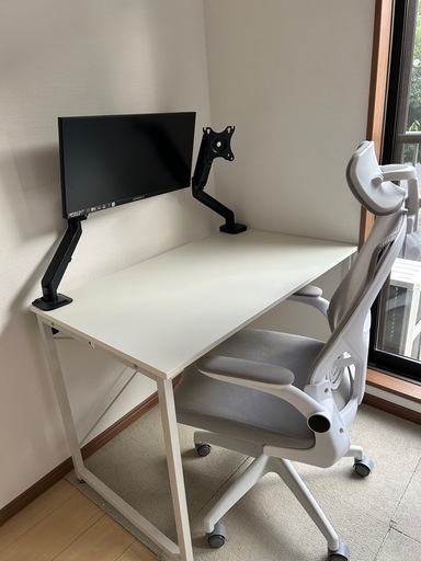 ゲームモニター ・モニターアーム・机・椅子セット