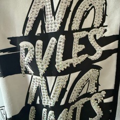 ラインストーンデザイン　ホワイトスウェット　Mの画像