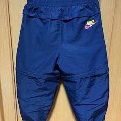 子供服　NIKE 100㎝の画像