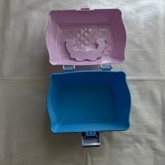 【女性限定】ディズニー アナと雪の女王 収納 空箱 お菓子缶トランクの画像