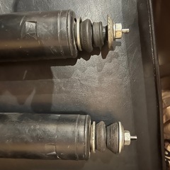 セレナ　c25 c26 車高調　タナベ sustec pro リアショックのみの画像