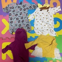 【70サイズ】赤ちゃん秋冬洋服まとめ売りの画像