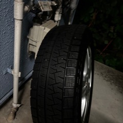 スノータイヤ付きホイール PCD 100の画像