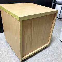 【美品】キャスター付チェストの画像
