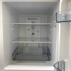 25C499_ジC【2023年製】SHARP シャープ 152L冷凍冷蔵庫 SJ-D15J-W キッチン家電 生活家電 現状品 中古【来店引き取り歓迎】の画像