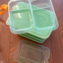 11月末処分！運動会！お出かけに　お弁当3段　お皿付きの画像