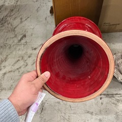 ロ2510-644 情熱の紅いガラスチェア　ビンテージ　キズ汚れ有りの画像