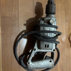 日立製電動ドリルの画像