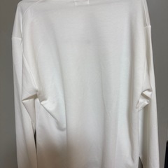 ウィゴー　ロンT 未着用の画像