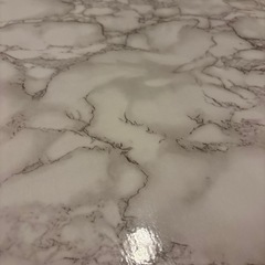 大理石風ダイニングテーブルセットの画像
