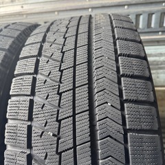 バリ山　BRIDGESTONE ブリヂストン　ブリジストン　VRX 255/45R18 スタッドレス　タイヤ　2016年製　1818インチの画像