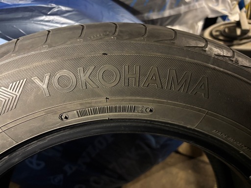 夏タイヤ4本 YOKOHAMA Blu EarthE51