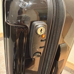 キャリーバッグ 黒の画像