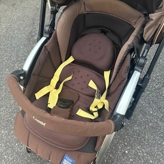 コンビ 両対面ベビーカー ネムリエの画像