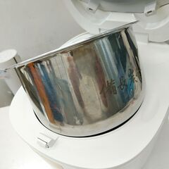 品質保証☆配達有り！8000円(税込）パナソニック 3合炊き IHジャー炊飯器 2024年製 ホワイトの画像