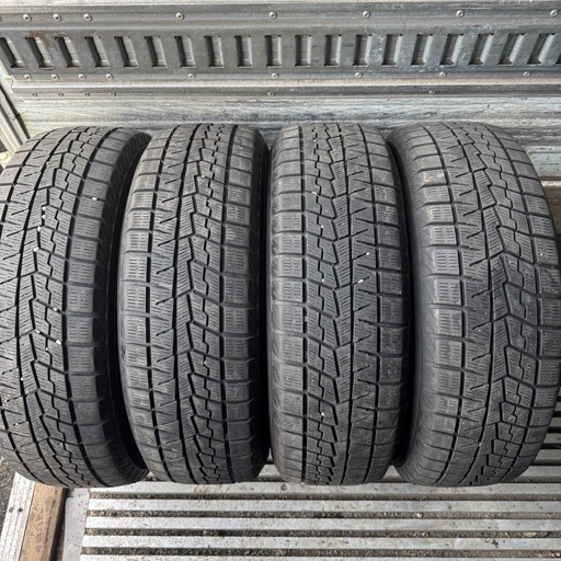 バリ山　YOKOHAMA ヨコハマ　IG70 195/65R15 スタッドレス　タイヤ　2022年製　15インチ