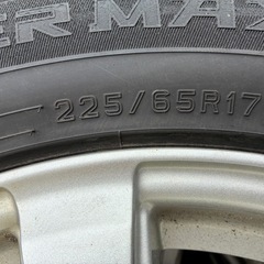 【17インチアルミホイール付8分山以上バリ山スタッドレスタイヤ4本セット】225/65R17 エクストレイル等にの画像